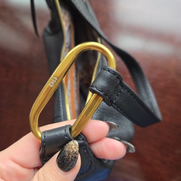 HOBO Black Pebbled Leather Shoulder Bag / HoboCondition: Excellent Pre-owned - Picture 16 of 16